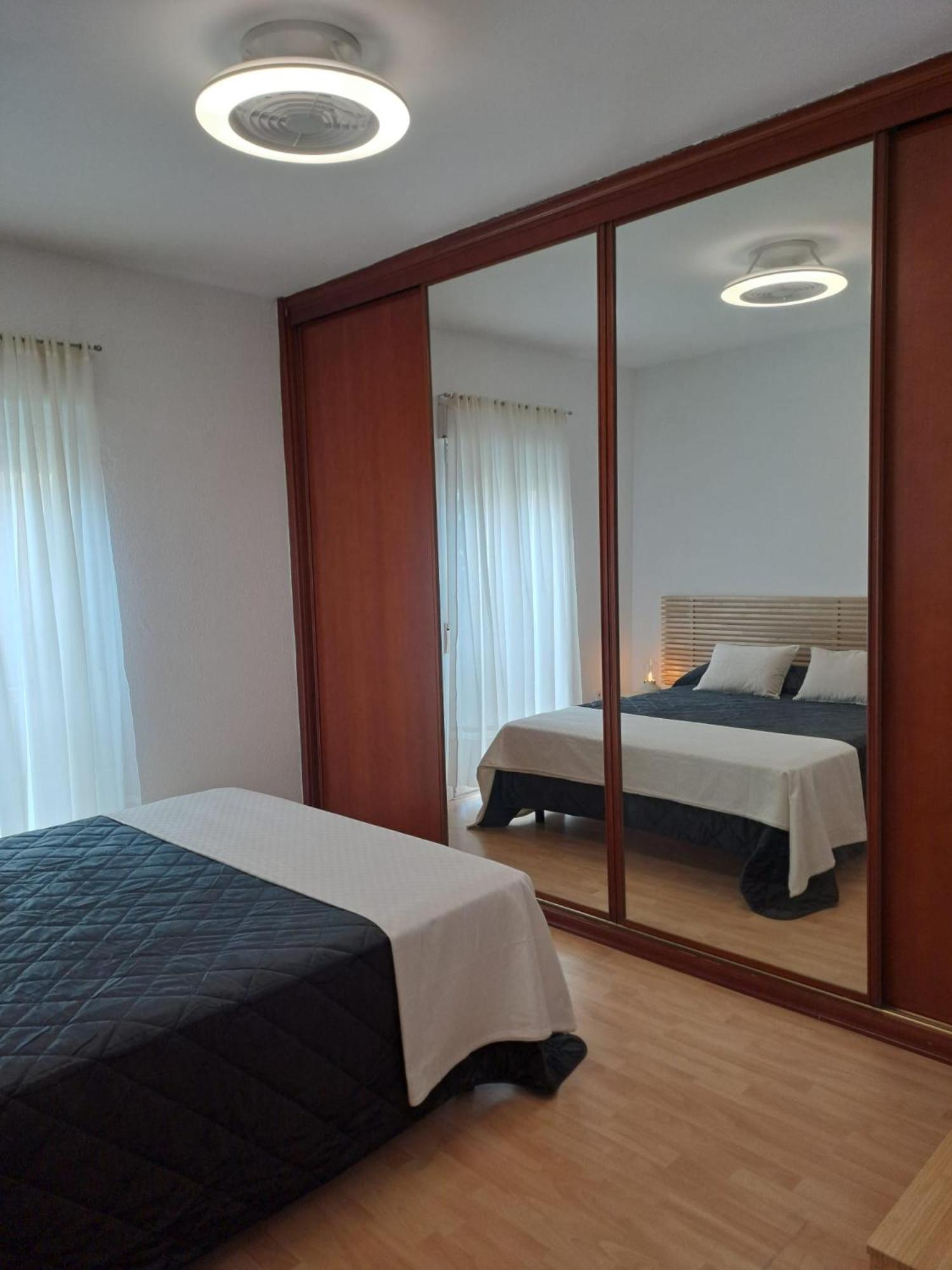 Apartamento Compartido Hab Privadas Playa De La Caleta Cádiz Eksteriør bilde