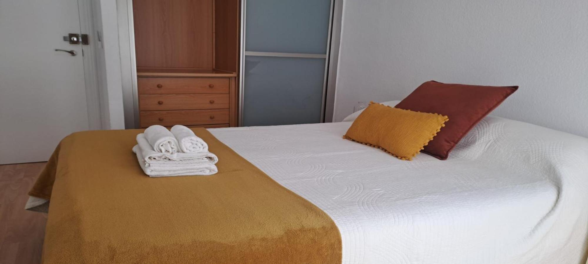Apartamento Compartido Hab Privadas Playa De La Caleta Cádiz Eksteriør bilde